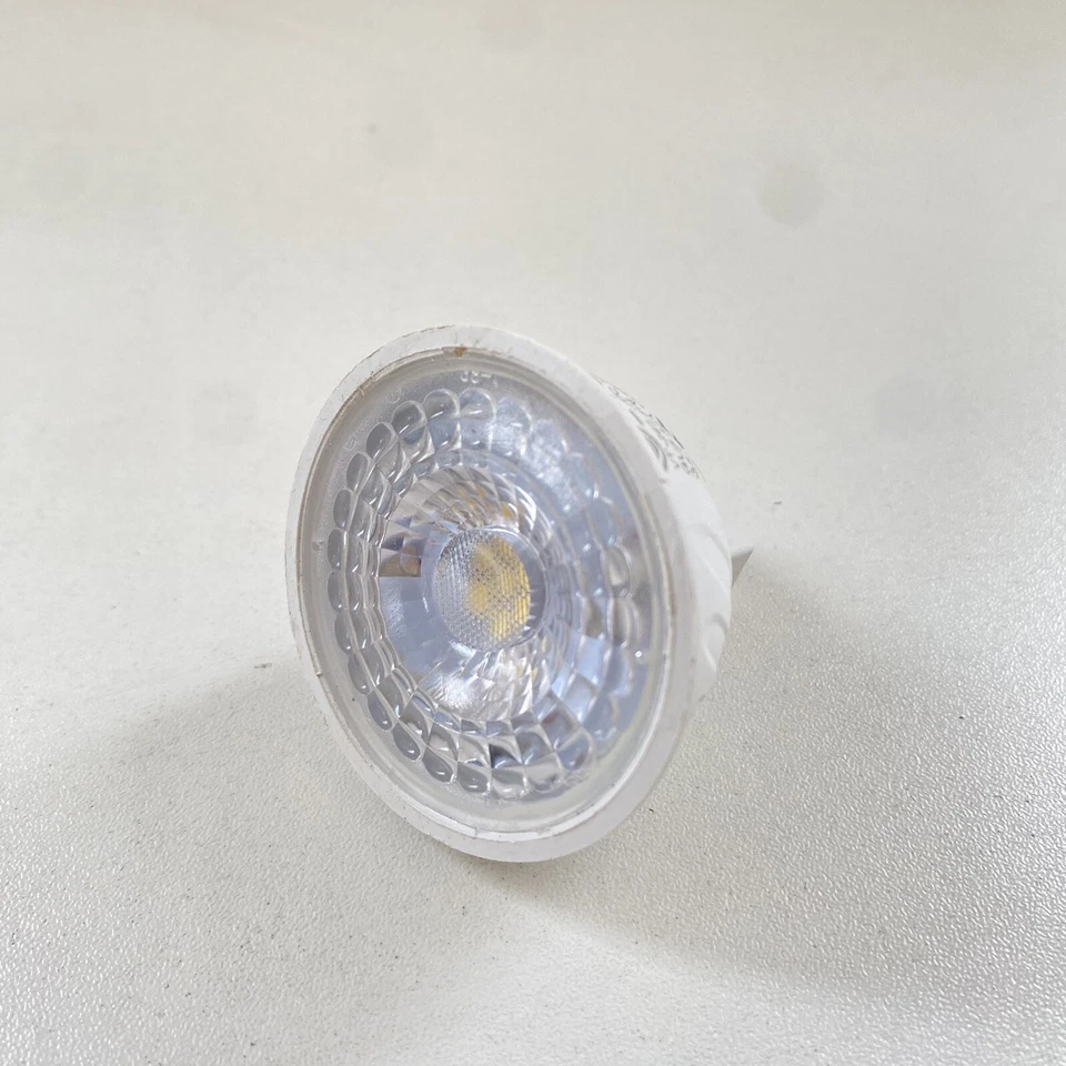 8 X VTAC SPOTLIGHT JOBLOT 6400K COOL WHITE LED GU5.3 450lm SAMSUNG 40W - Image 2 of 4