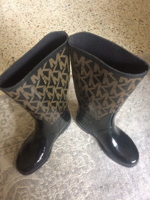 michael kors signature boots