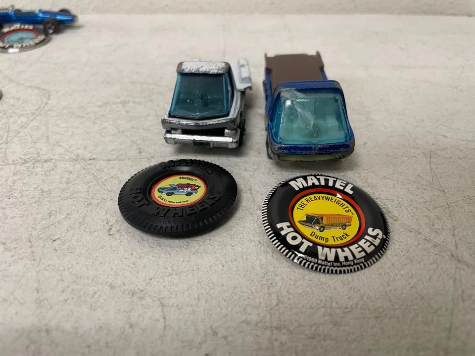 Lot 2 Hot Wheels Redline 1971 Heavyweights Racer Rig HK Enamel Racing Team Truck - Image 4 of 4