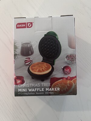 NIB Dash Christmas Tree Mini Waffle Maker 4'' Non Stick Green Holiday Press New