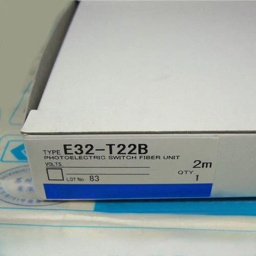 1PC Omron E32-T22B Fiber Optic Sensor E32T22B New