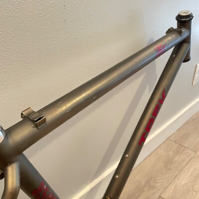 TREK USA MOUNTAIN BIKE 8500 ZX SERIES 19.5 TREK USA MOUNTAIN BIKE 8500 ZX SERIES 19.5