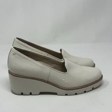 Vionic Willa Wedge Shoes Womens 9 Ivory Cream Patent Leather Slip On Casual