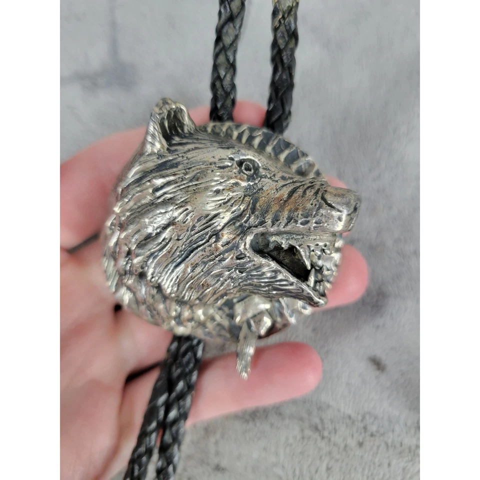 De colección Bentall SS 1992 Plata Cabeza de Lobo Bolo Corbata Cuero Trenzado Pluma Foto 3 de 4