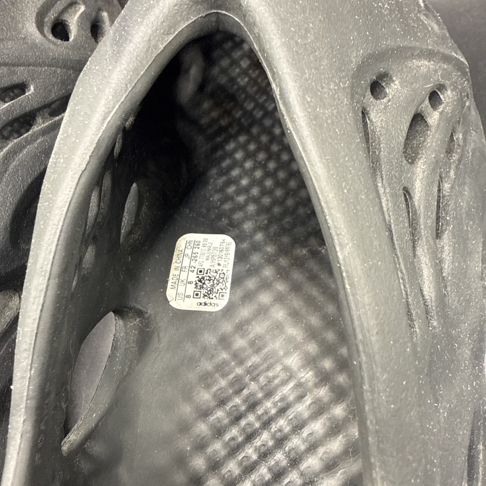 Adidas Yeezy Foam RNNR Onyx Size 8 HP8739 Men’s Black EVA Slip-On w/ Box thumbnail 10