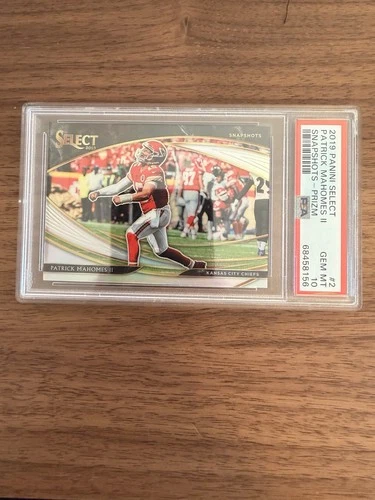 2019 Panini Select - Snapshots Patrick Mahomes II #2 Silver Prizm