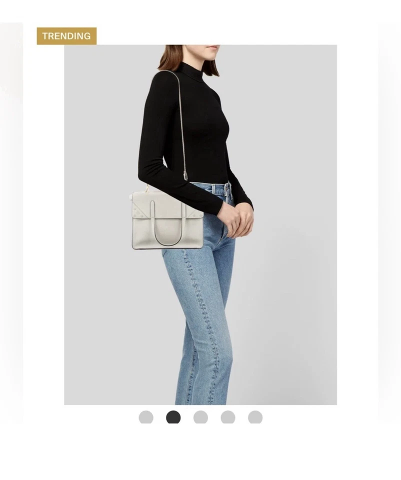 Bolso abatible Fendi Grace. Blanco con oro ¡Excelente estado usado! Dos correas Foto 3 de 4