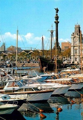 Barcelona Cataluna El puerto Monumento a Colon Port Columbus Monument