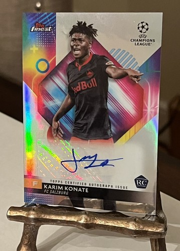 Carte Larry Bird Auto 2023-24 Topps Finest Black Geometric Refractor /25 – Autographe, édition Limitée