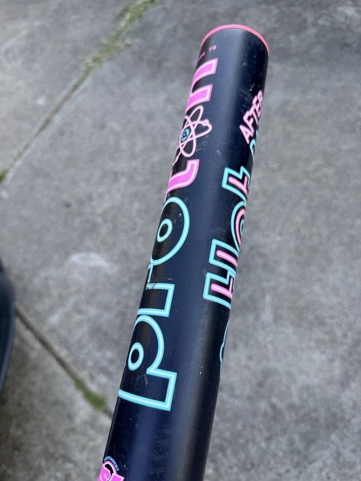 Bate de softbol lanzamiento lento Proton Hot Butter After Dark ASA (26) - equilibrado Foto 4 de 4