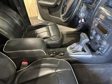 HUMMER H3 FRONT CONSOLE FLOOR LEATHER AUTOMATIC