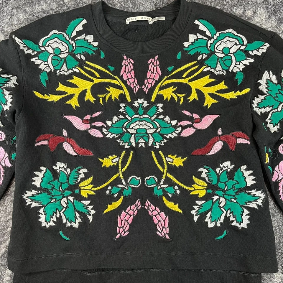 Alice + Olivia Gaia Blouson-Sleeve Embroidered Sweater Cropped Women's M - Image 2 of 4