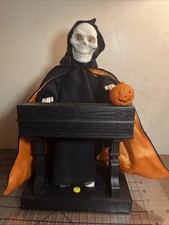 Vintage Animated Halloween Gemmy Grim Reaper at his Organ 1995 Works