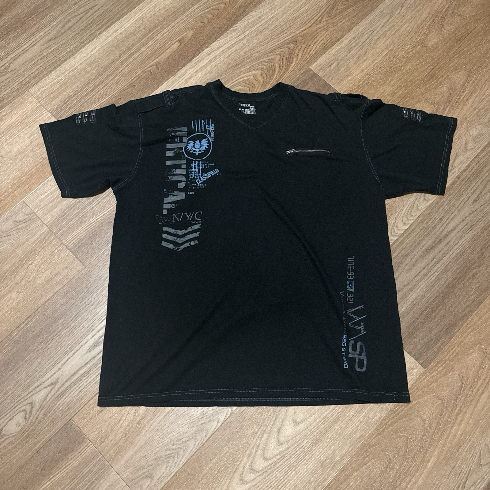 Y2K sporty zipper pocket tee with studs