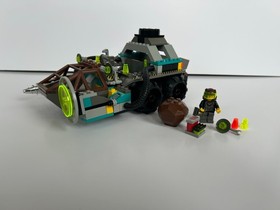 Lego set 4970 Chrome Crusher &ndash; 165 Pieces &ndash; 2 Minifigs &ndash; Rock Raiders
