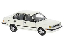 Brekina PCX870821 HO Scale Volvo 340 Sedan White