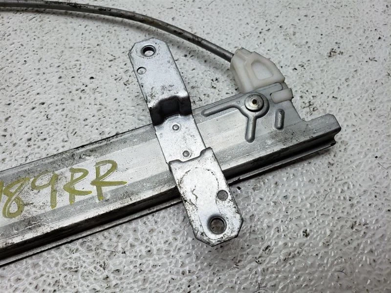 96-99 Infiniti I30 Passenger Right Rear Window Regulator OEM 8272040U10  - Image 4 of 4