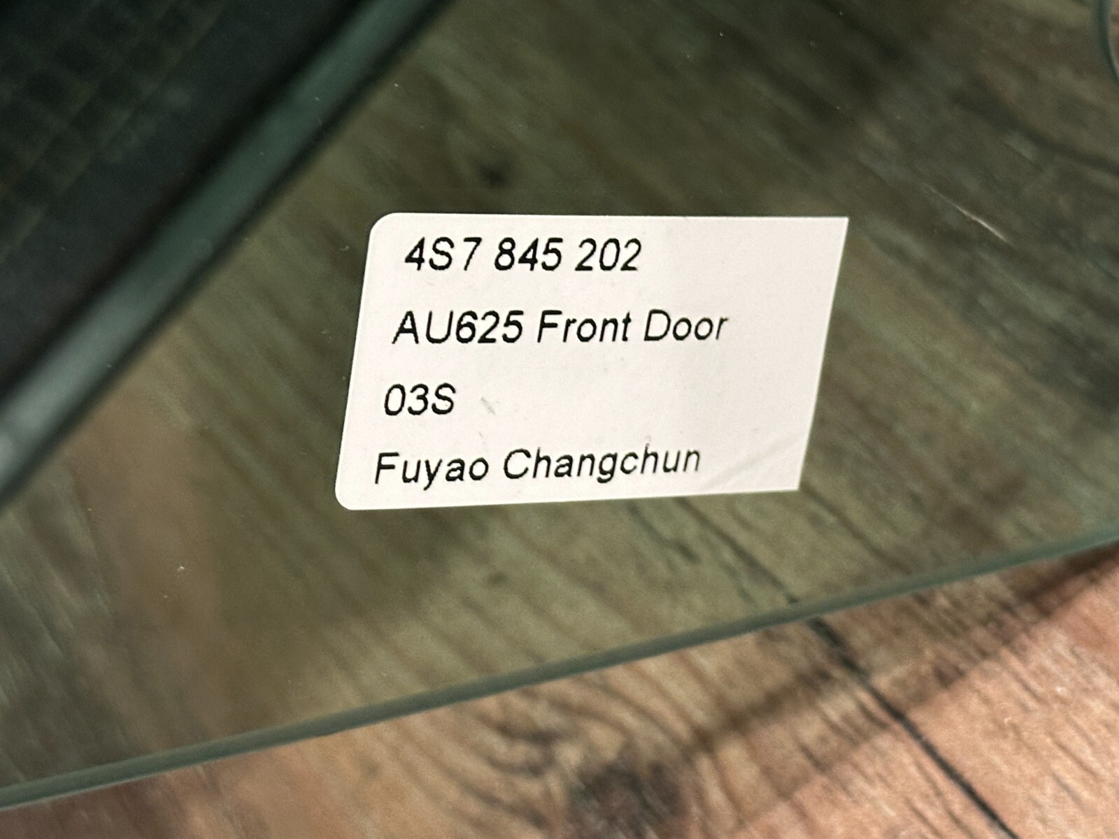 Audi R8 2017-2018 front/right Door glass P/N 4S7845202