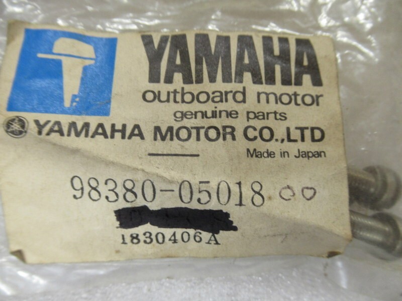 Q8A Genuine Yamaha Marine 98380-05018 Pan Head Screw OEM New