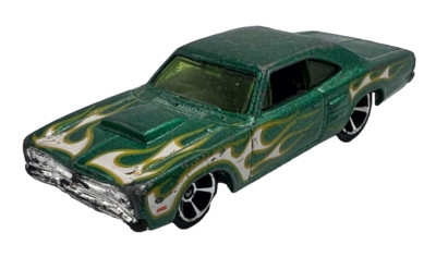 Hot Wheels Dodge Coronet 69 Super Bee L9920 H-34 Metal Flake Die Cast