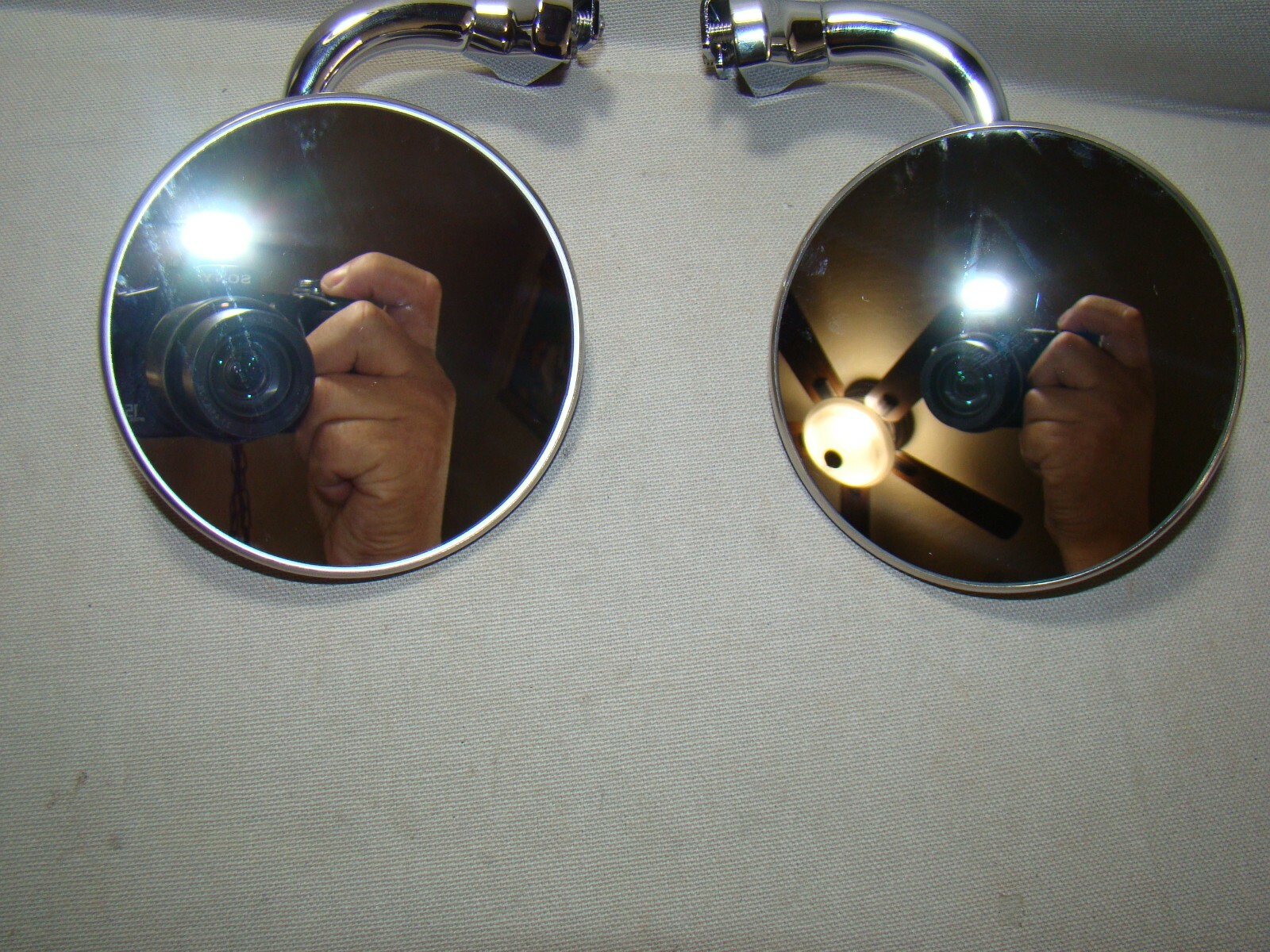 4 inch round peep mirrors with one convex set of 2 mirrors hot rod