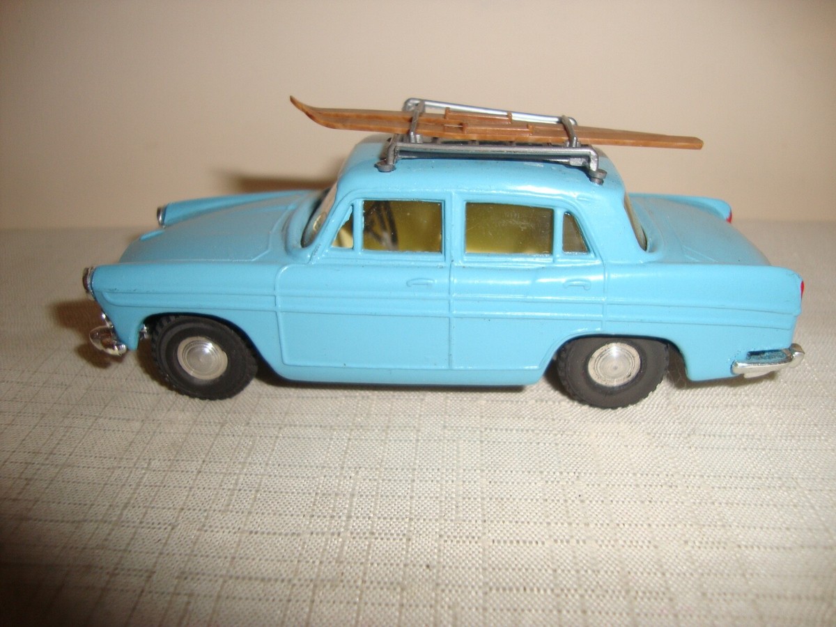 SPOT ON 184 AUSTIN A60 CAMBRIDGE - EXCELLENT in original BOX | eBay UK