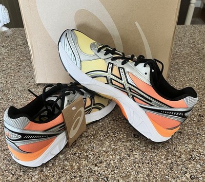 NEW - Men s Size 11 Asics GT 2160 Orange Silver Black Athletic Sneakers