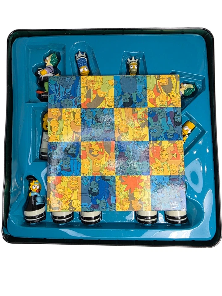 The Simpsons Vintage Chess Set in Tin Collector’s Box – 100% Official 1998 - Image 4 of 4