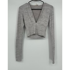 Aritzia Wilfred Free Brigitte v neck top