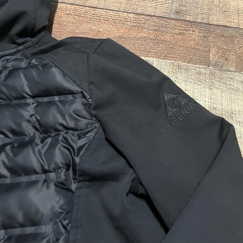 Gerry | Women's Black Light Weight Quilted Full Zip Hooded Jacket Sz M - Image 3 of 4