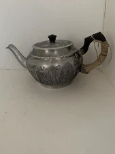 Sona Ware Silver Aluminum Teapot J525 Stratford On Avon England