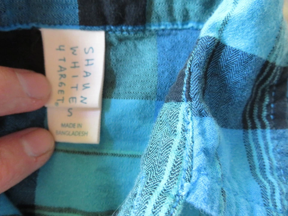 Linda camisa de vestir azul/negro/a cuadros con botones para niños talla pequeña Foto 2 de 4