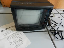 Vintage Maxi-Matic mini TV AM/FM radio model T 8088A plus instruction leaflet