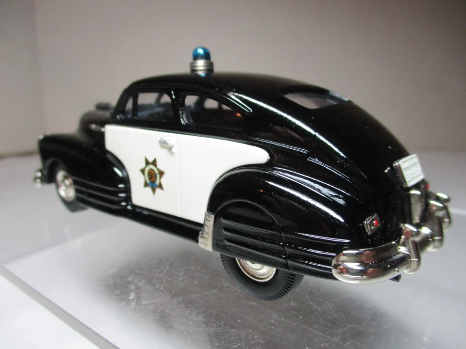 Brooklin Collection 1/43 Chevrolet Aero Sedan Police Car California 1948 BRK50a - Image 3 of 4