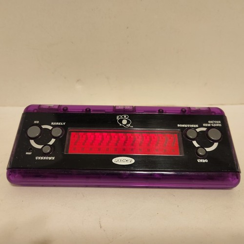 Radica 20 Questions PURPLE 2005 Big Screen Electronic Handheld Game 20Q Working - Picture 7 of 10