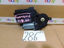 2004 - 2005 Volkswagen Touareg REAR Driver Side Window MOTOR #286-wm