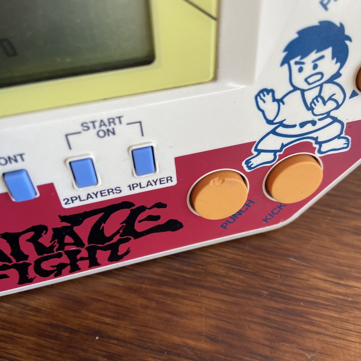 1986 CASIO CG-610 KARATE FIGHT ELECTRONIC HANDHELD GAME ARGIE RARE