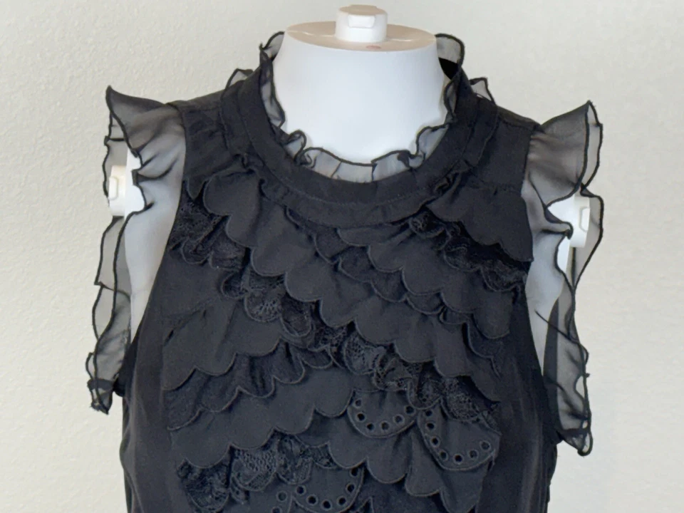 Top lírico sin mangas con volantes de seda BCBGMaxAzria XS asimétrico gótico oscuro romance Foto 2 de 4