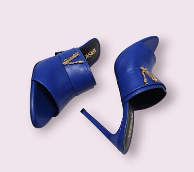 サンダル・ミュール VERSACE SS23 Versace Sandals (1007717 DRA671PA4V) Bright Crystal Patent Mules 70 mm Blue,Pink | VERSACE US