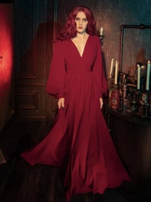 La femme En Noir  Belladonna Dress In Crimson Small