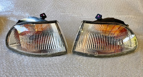 JDM OEM 92-95 Honda Civic EG Sedan SR4 Corner Indicator Lights LH RH Pair