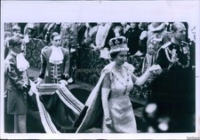 1968 Queen Elizabeth 2 & Duke Of Windsor, Followed By Pages Royalty 7X9 Photo 1968 Queen Elizabeth 2 & Duke Of Windsor, Followed By Pages Royalty 7X9 Photo