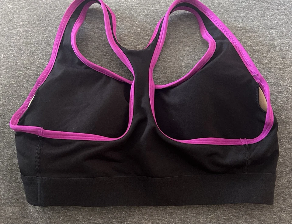 Champion Wireless Racerback Sports Bra Size XL - Image 2 of 3
