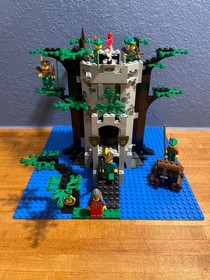 Lego - Castle - 6077 - Forestmen's River Fortress - 100% Complete - Instructions
