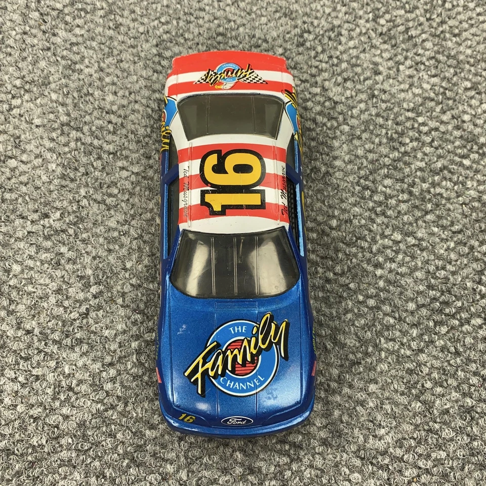 Vintage 1992 Racing Champions Ted Musgrave #16 Ford Thunderbird NASCAR Diecast C - Image 2 of 4
