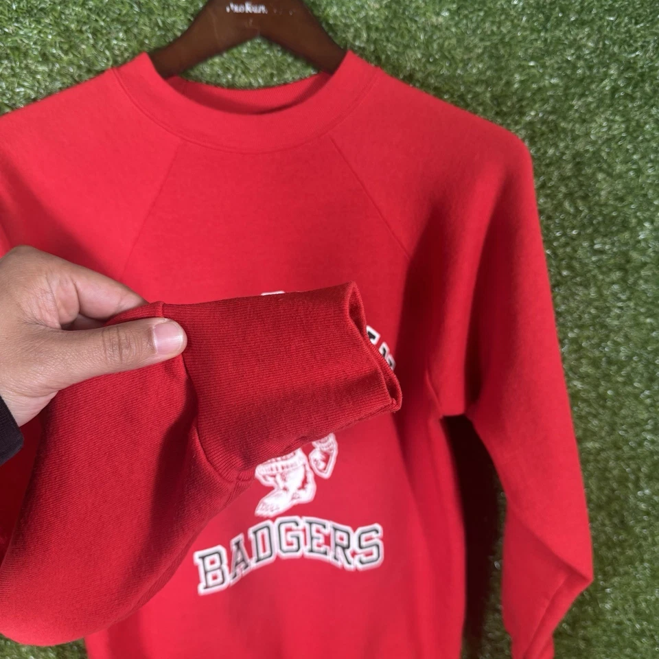 Vintage Wisconsin Badgers Sweatshirt Womens Large Logo 7 Raglan Pullover - Image 4 of 4