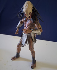 NECA Prey Ultimate Feral Predator Action Figure w/ Accessories, Box