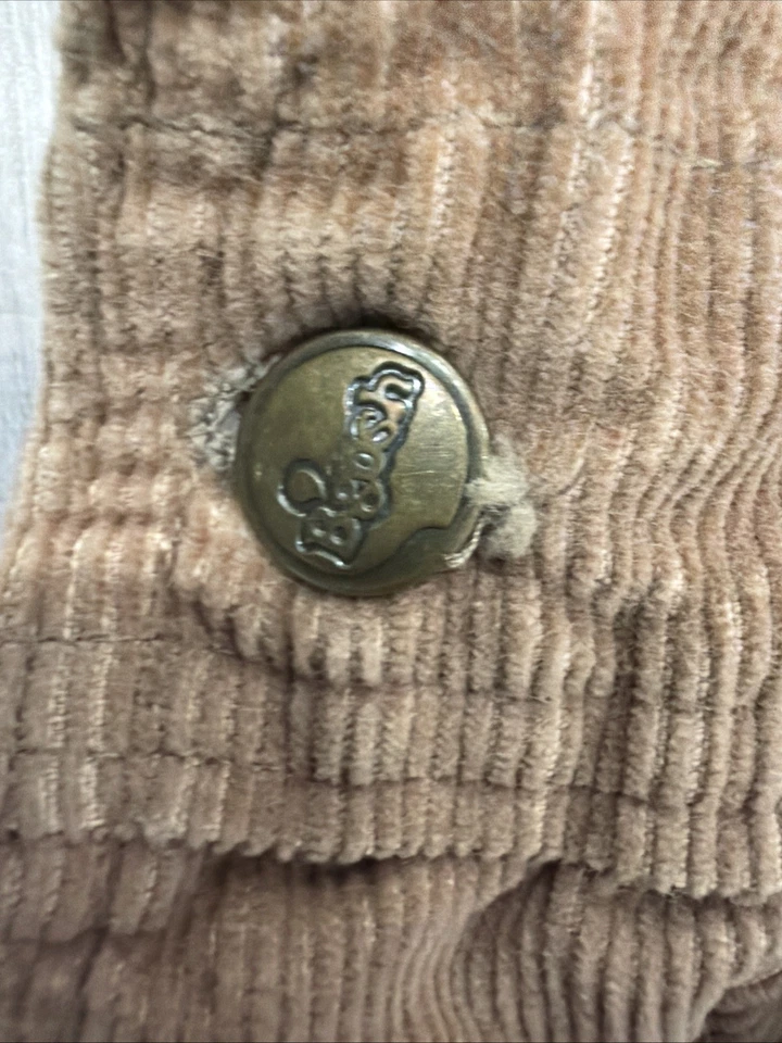 Macacão infantil vintage OshKosh Bgosh etiqueta laranja década de 1970 veludo bege/castanho - Imagem 2 de 4