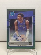 2020-21 Donruss Tyler Bey #243 Green Flood Rookie Auto - Dallas Mavericks 