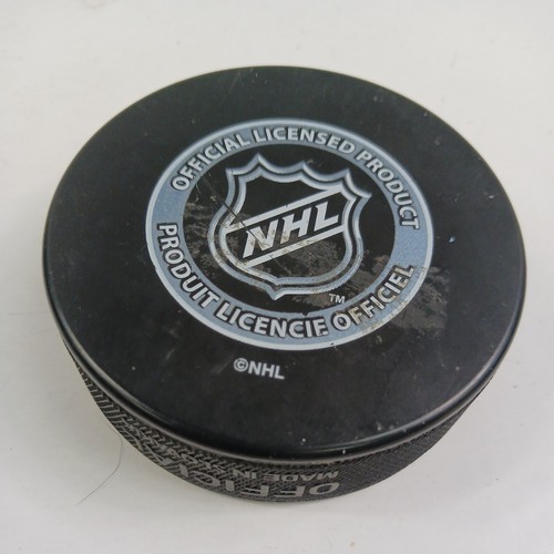 San Jose Sharks Unauthenticated Autographed Torrey Mitchell Mystery Puck - Picture 3 of 6